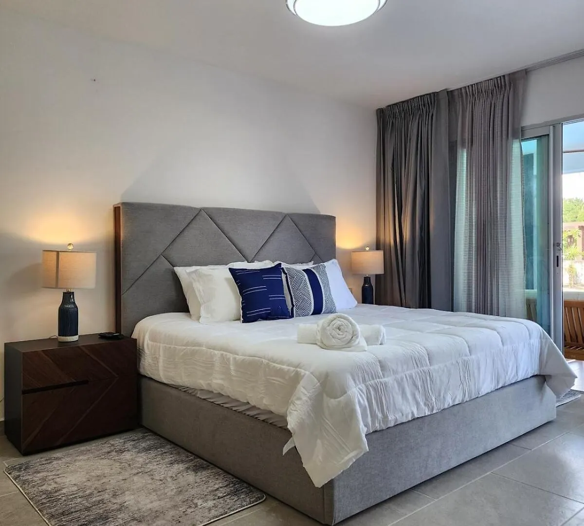 Luxury Swim-Up Apartment And Private Beach Club Playa del Carmen