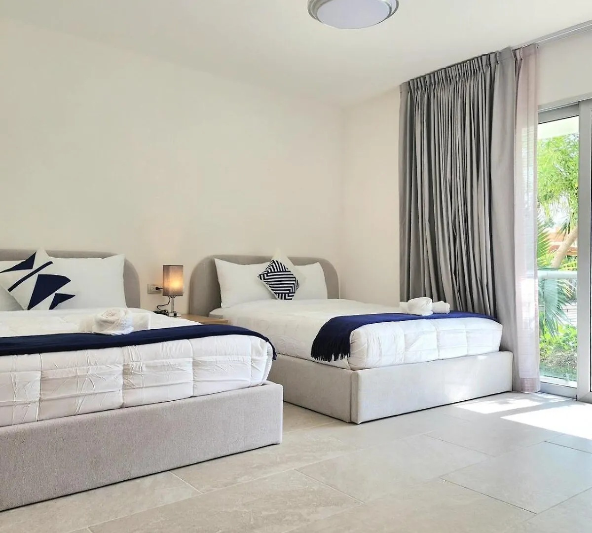 Luxury Swim-Up Apartment And Private Beach Club Playa del Carmen 0*,